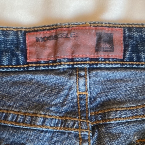 2 pairs vintage distressed denim cut off jean shorts - Picture 11 of 12